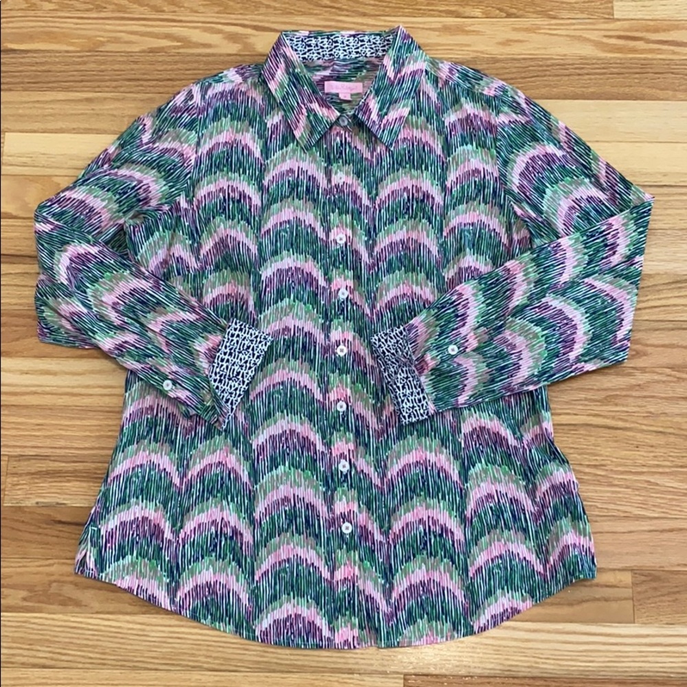 Lilly Pulitzer blouse! - Picture 2 of 8